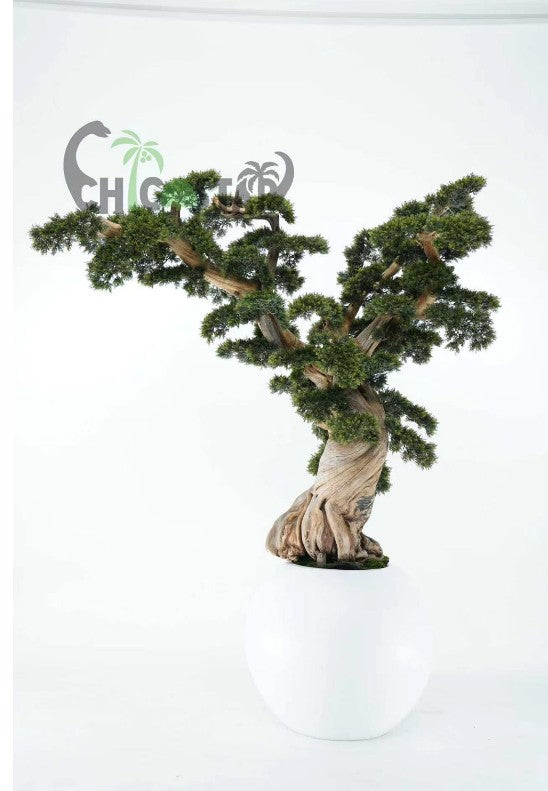 Artificial Pine Tree with High Quality Cypress Trunk